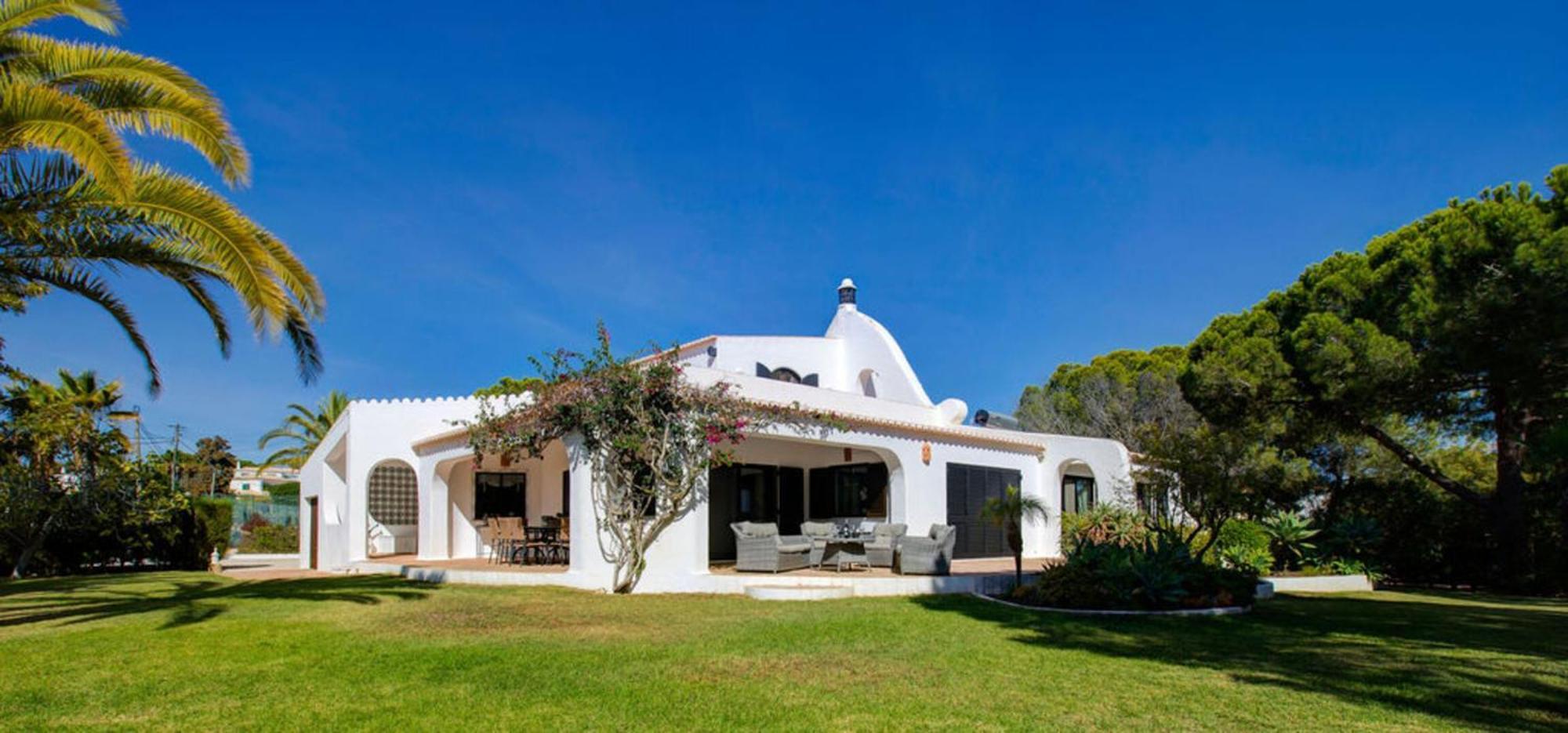 Villa Barlavento - Stunning 4-Bedroom Villa With Tennis Court Carvoeiro  Exterior foto